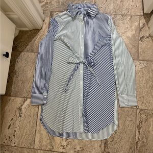 Like New Size Medium SHEIN Blue, Green White Striped Button down dress